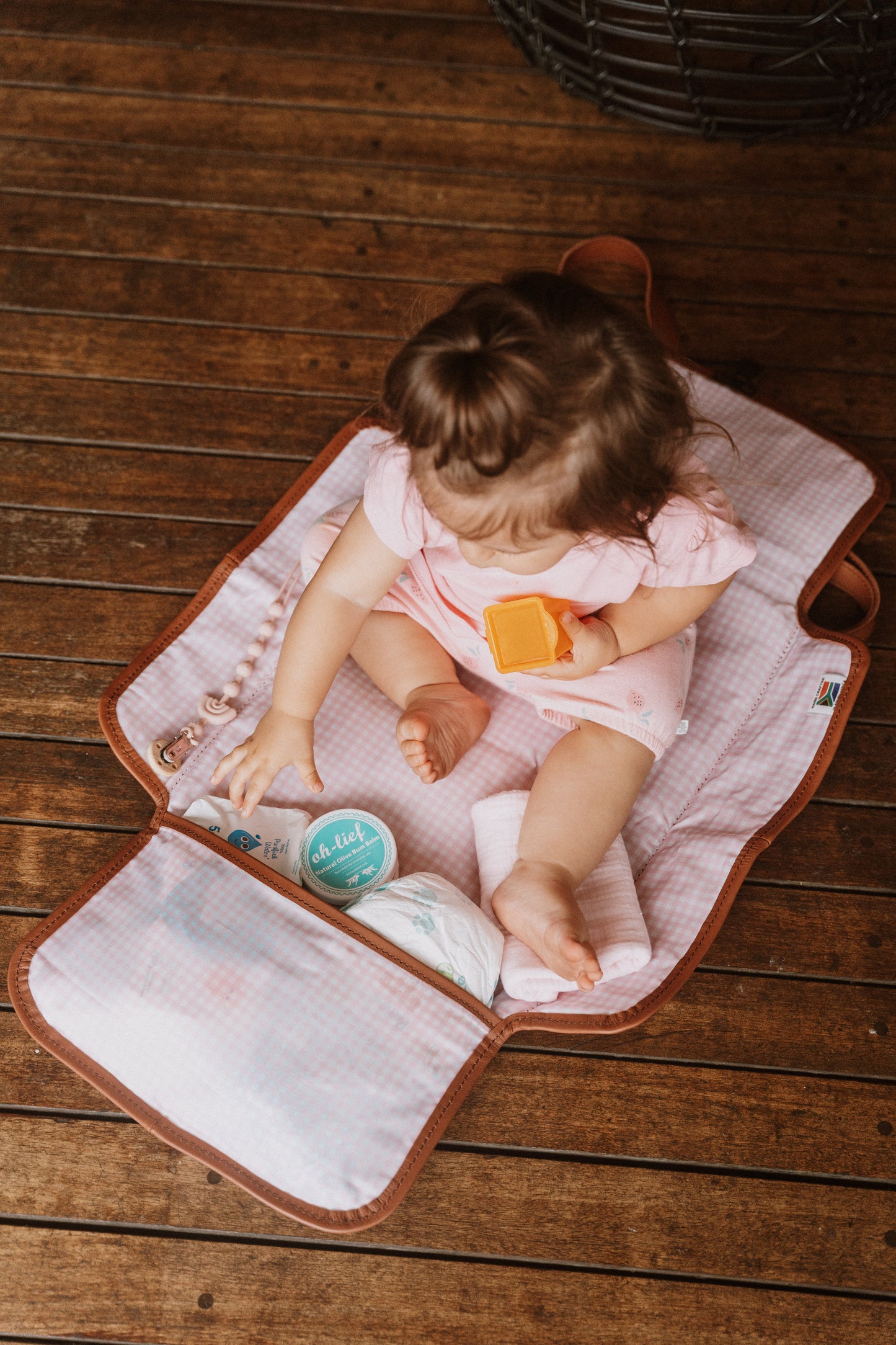 Baby Clutch Chocolate Leather - Shop Designs