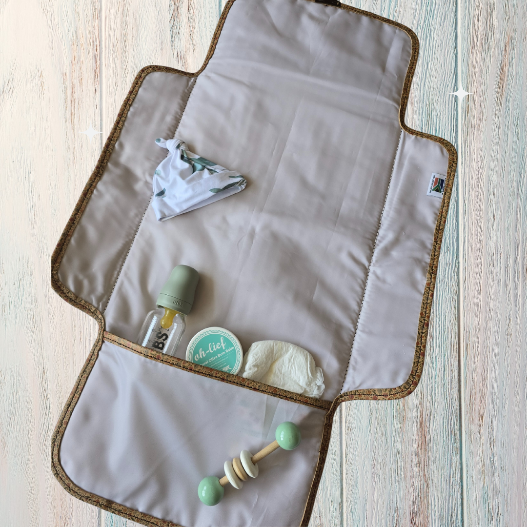 Baby Clutch Chocolate Leather - Shop Designs