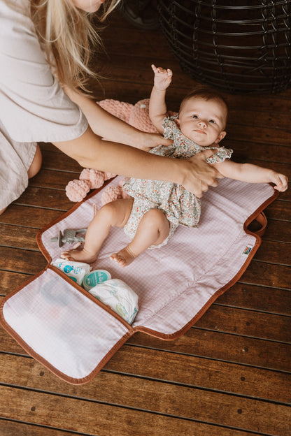 Baby Clutch Chocolate Leather - Shop Designs
