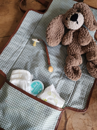 Baby Clutch Chocolate Leather - Shop Designs