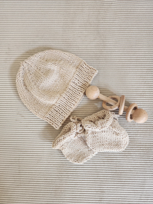 Classic Beanie and Booties Set